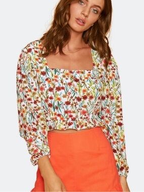 Lost + Wander Floral Square Neck Crop Top